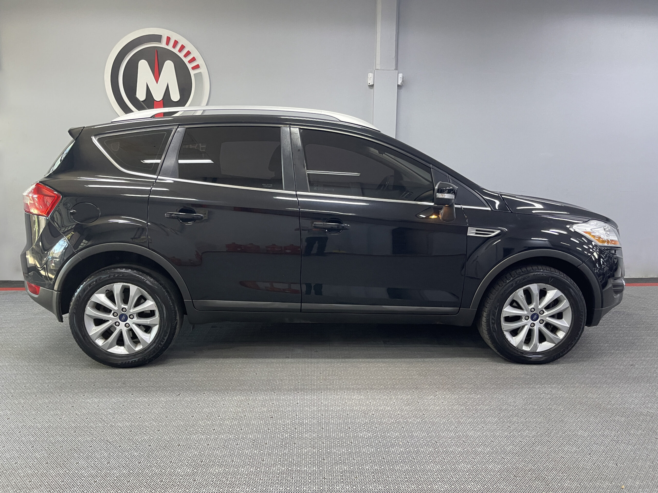 Ford Kuga - Image 3