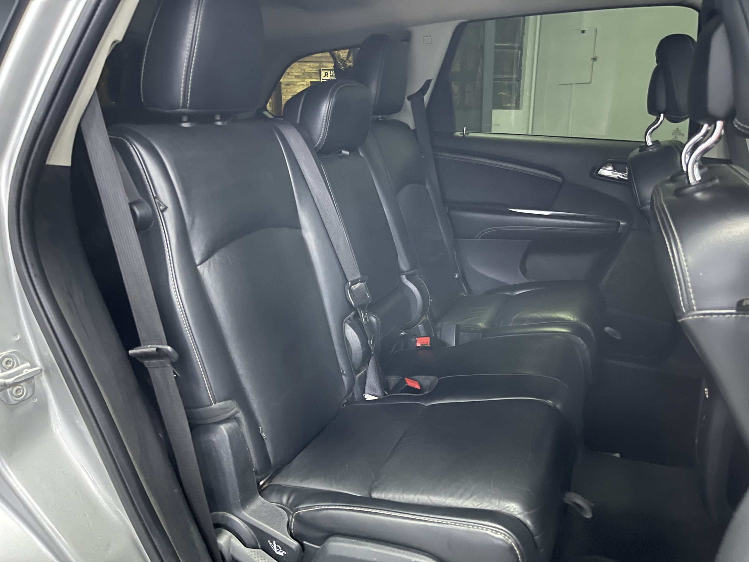 Dodge Journey - Image 12