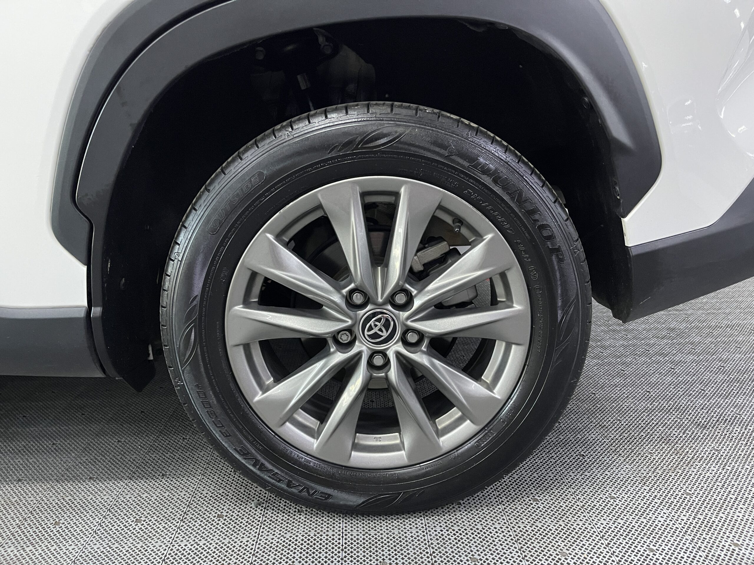 Toyota Corolla Cross - Image 15