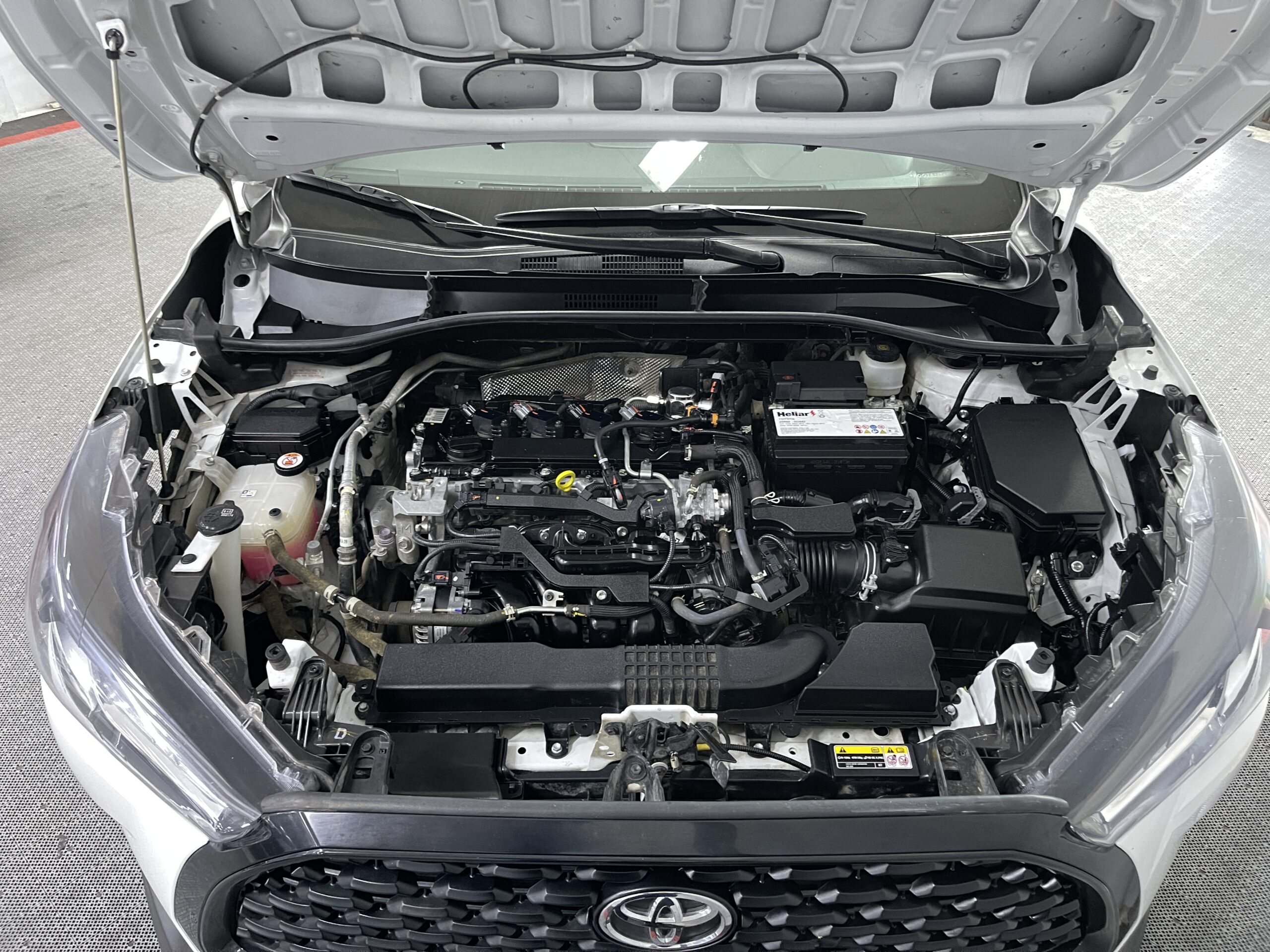 Toyota Corolla Cross - Image 14