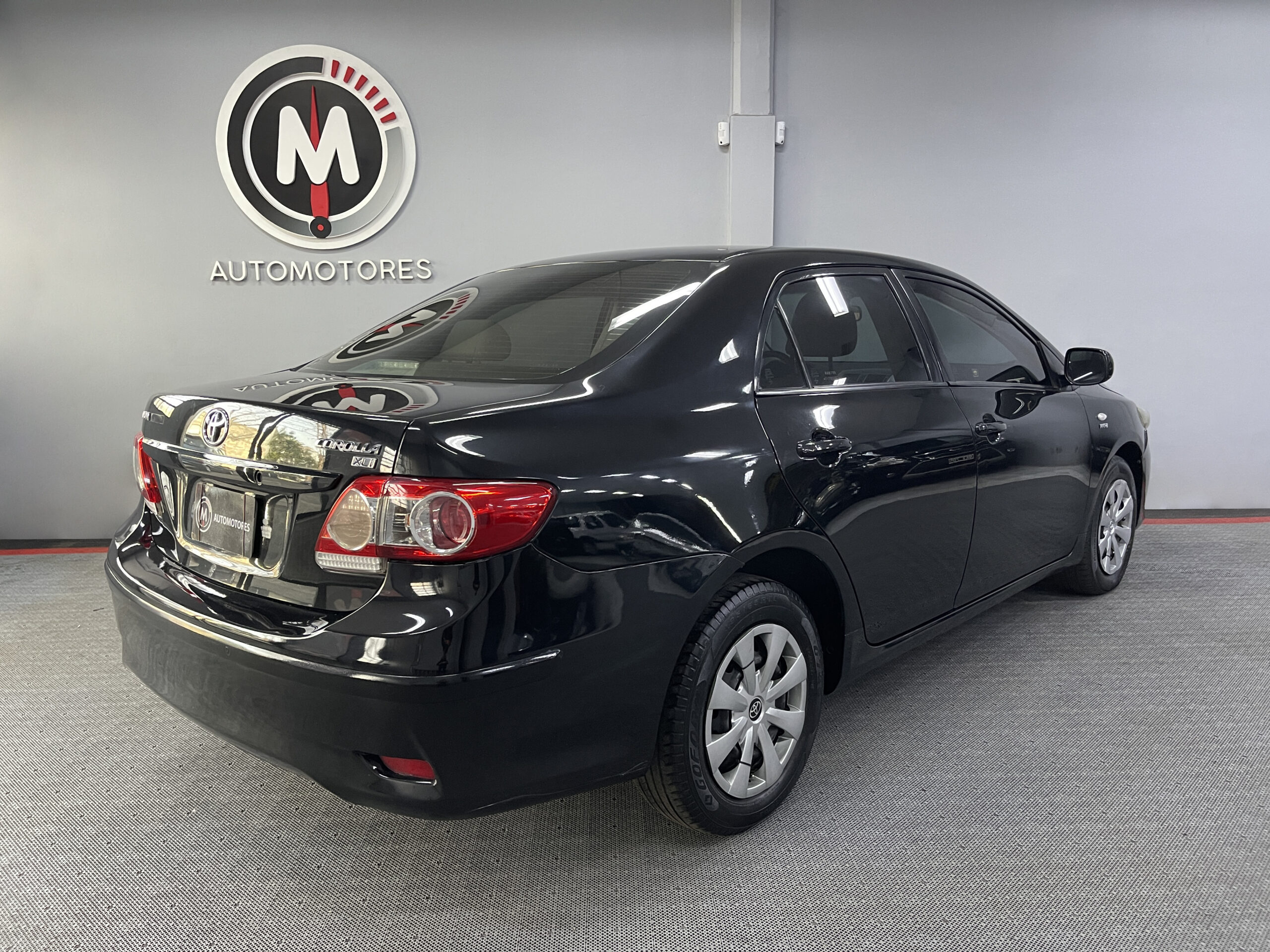 Toyota Corolla - Image 4
