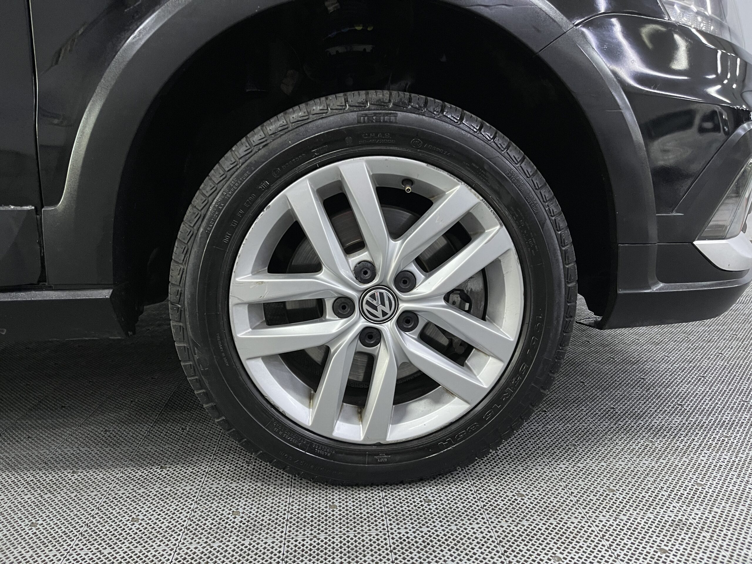 VolksWagen Suran Cross - Image 15