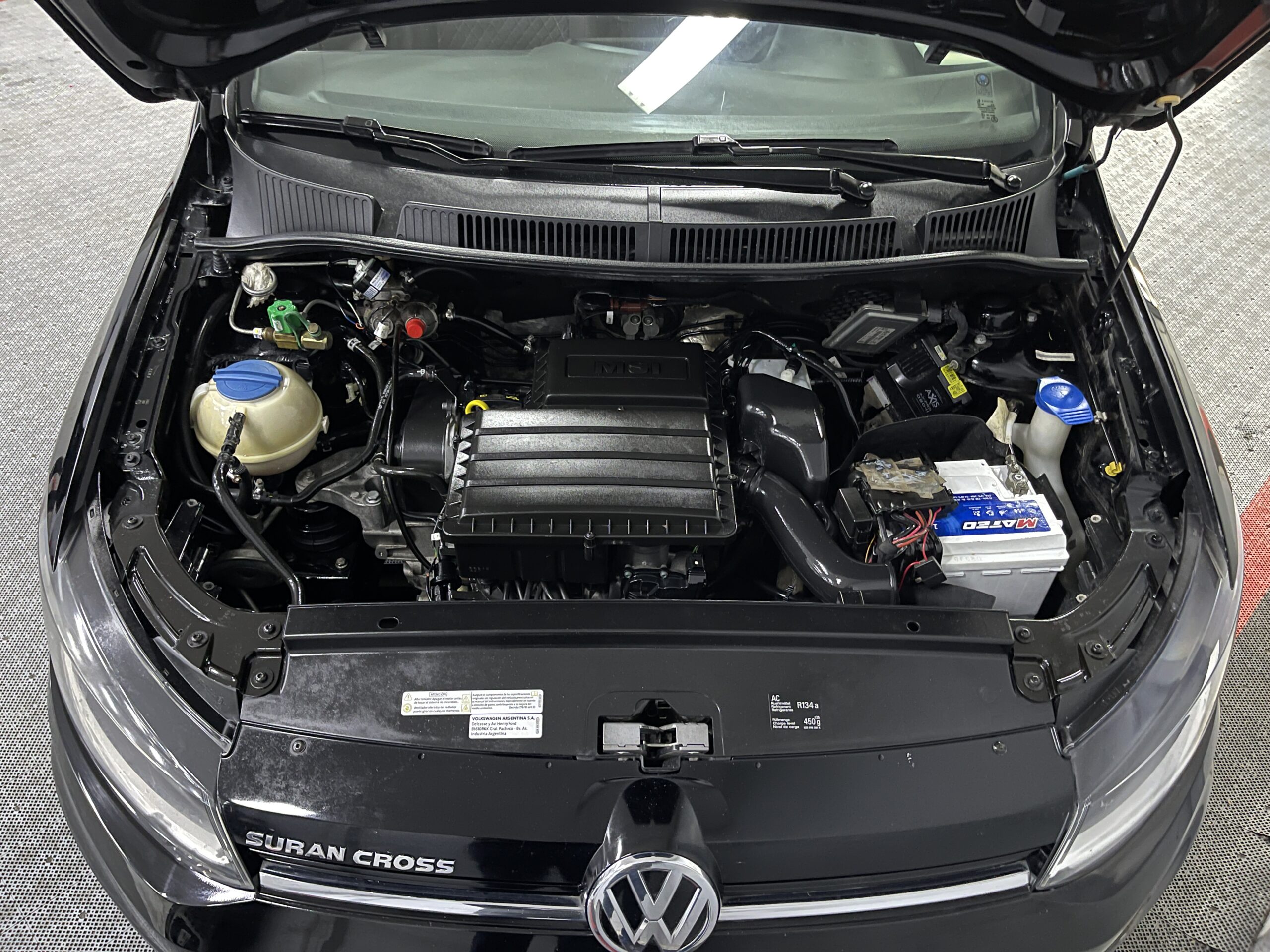 VolksWagen Suran Cross - Image 14