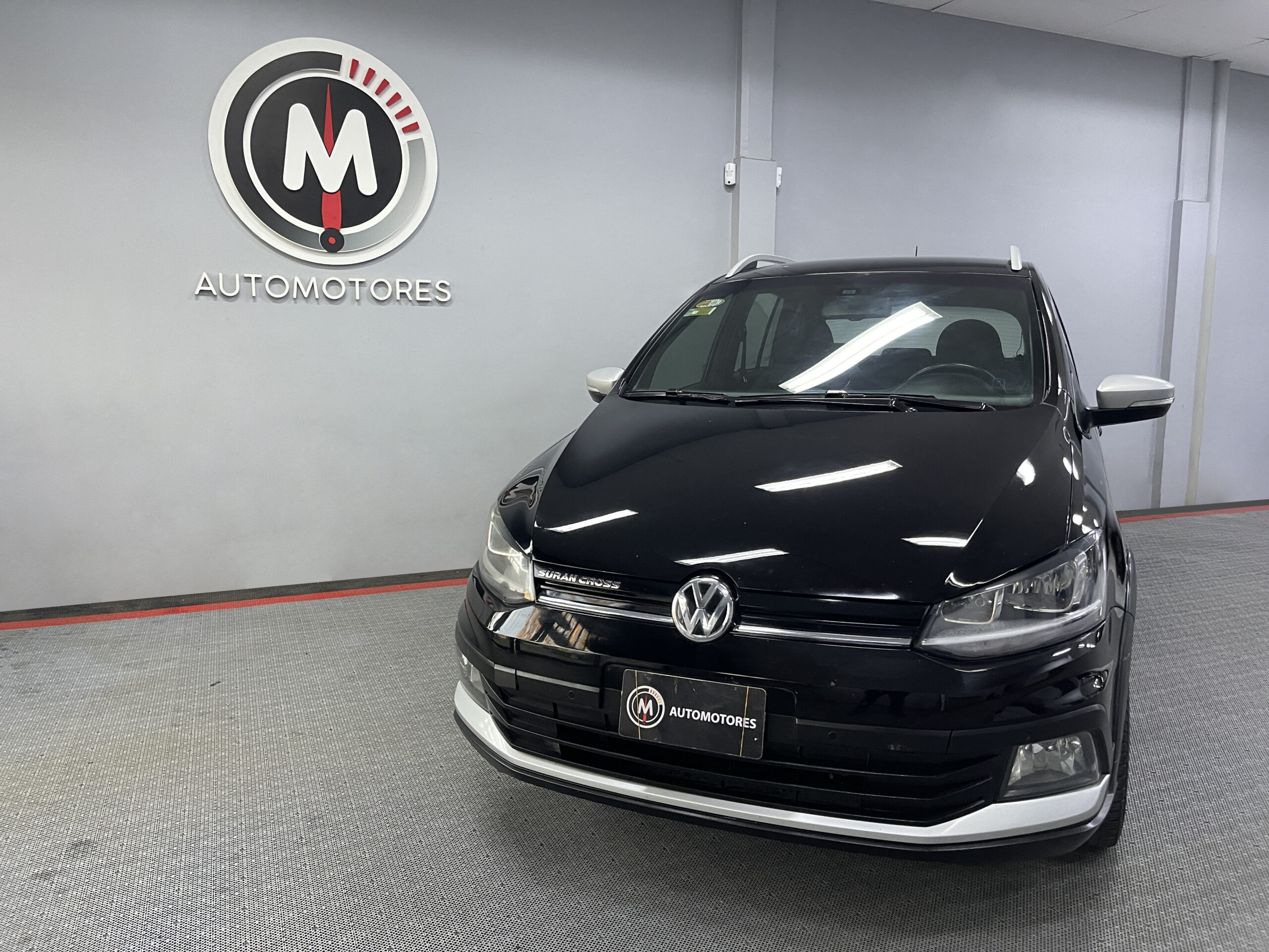 VolksWagen Suran Cross - Image 6