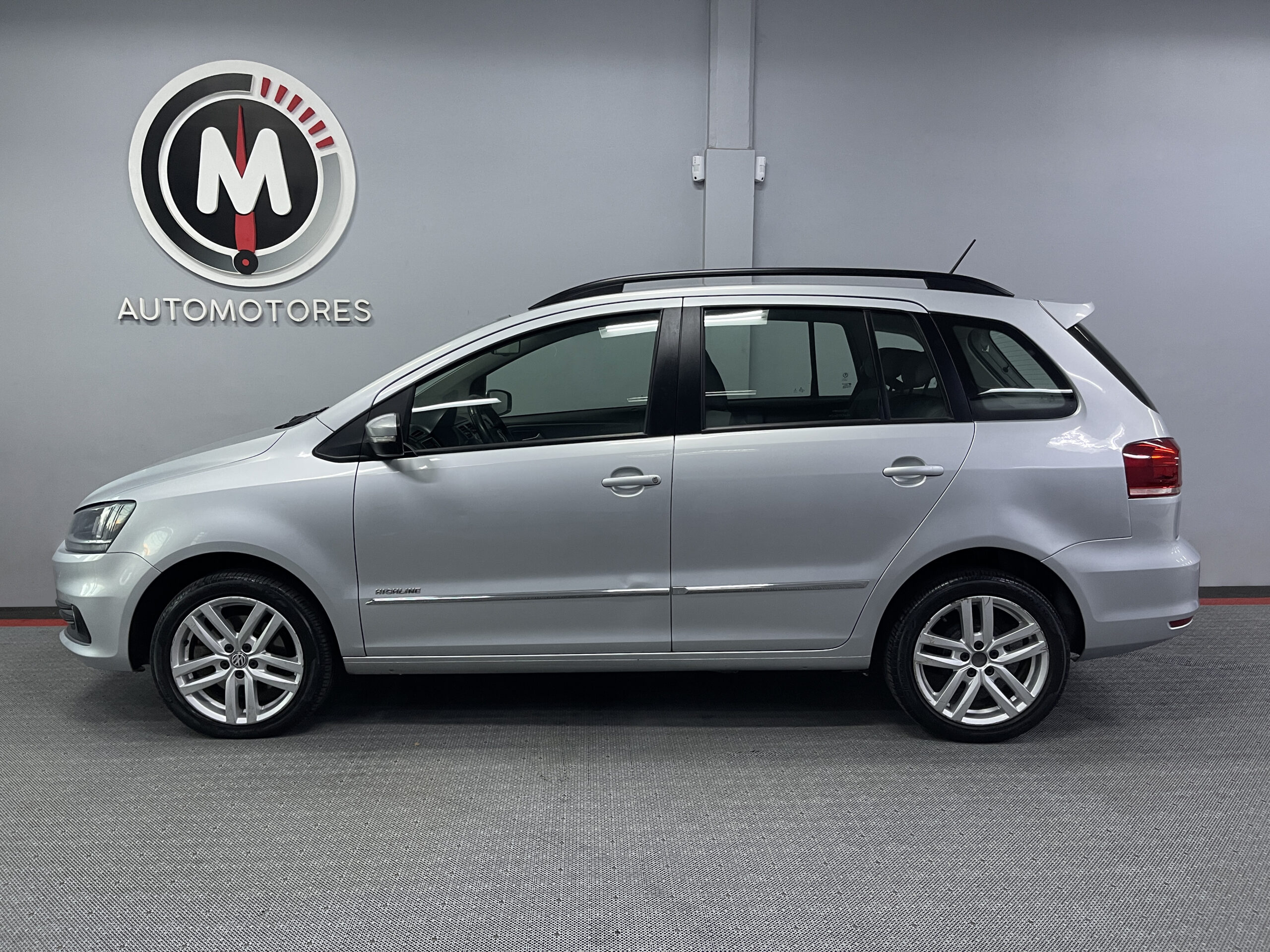 VolksWagen Suran Highline - Image 2