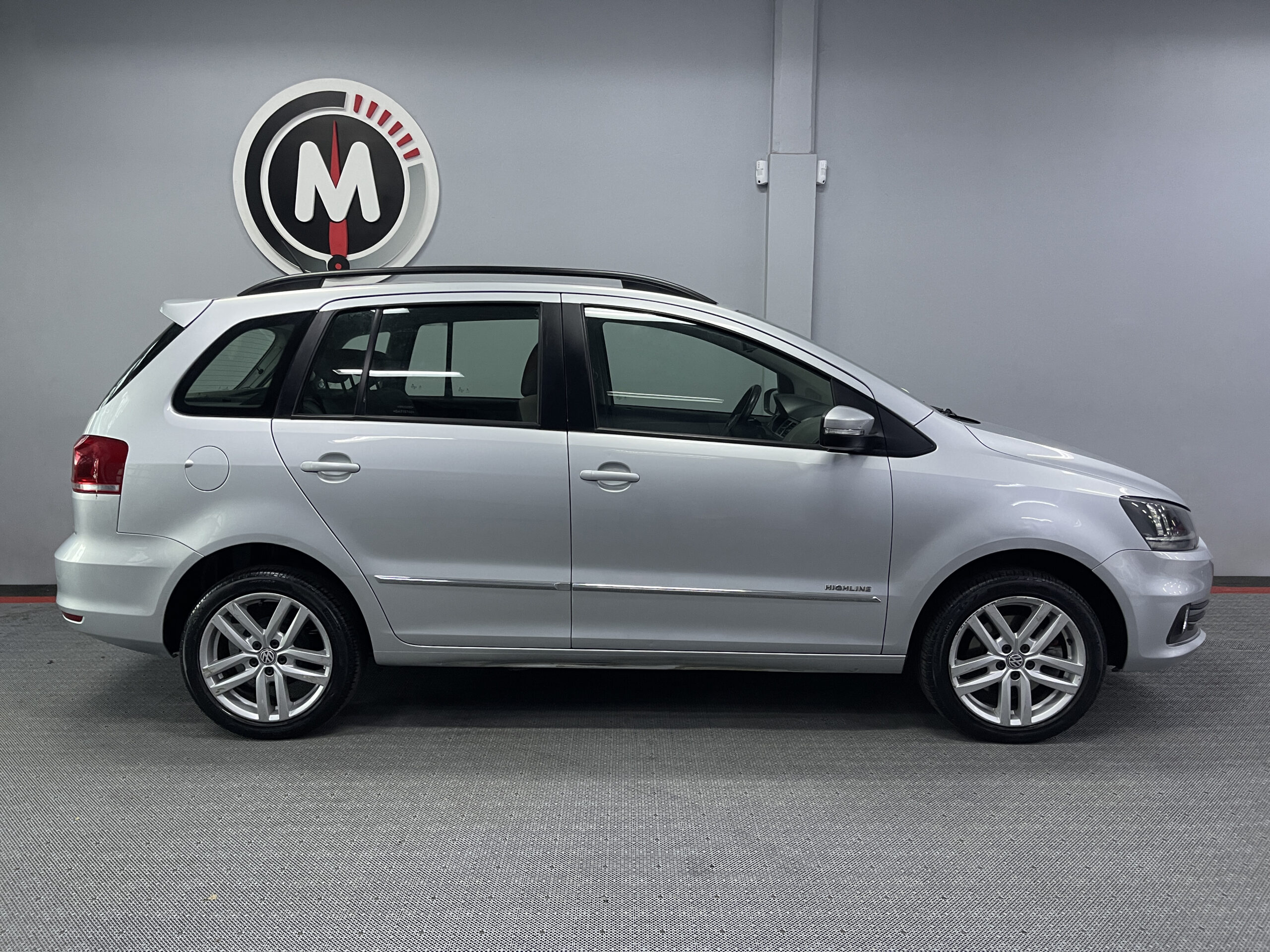 VolksWagen Suran Highline - Image 3