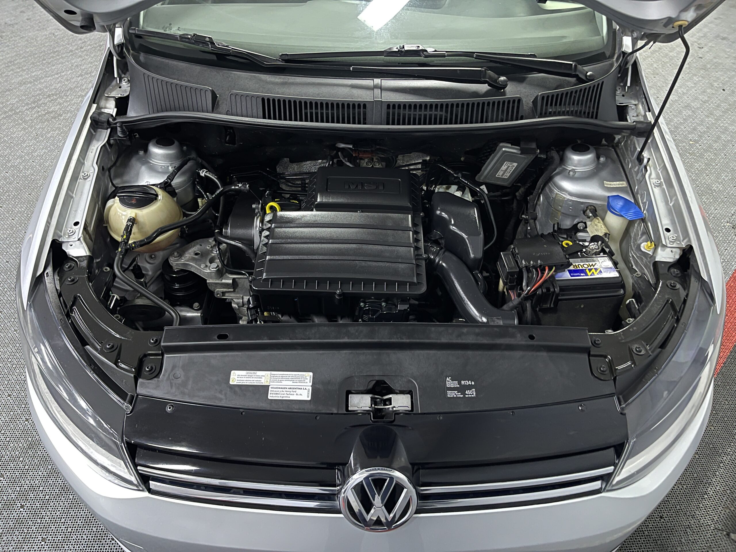 VolksWagen Suran Highline - Image 14