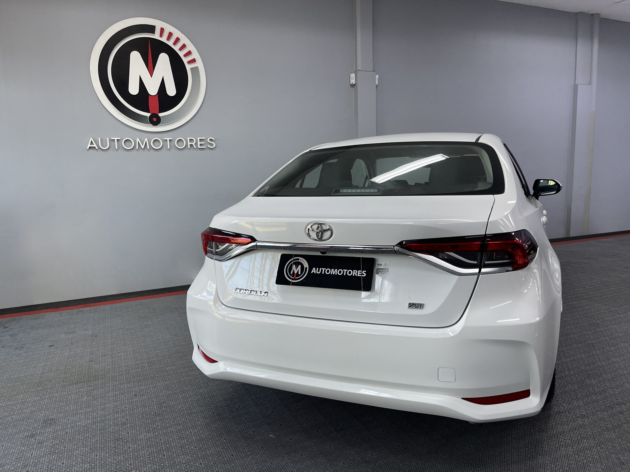 Toyota Corolla - Image 4