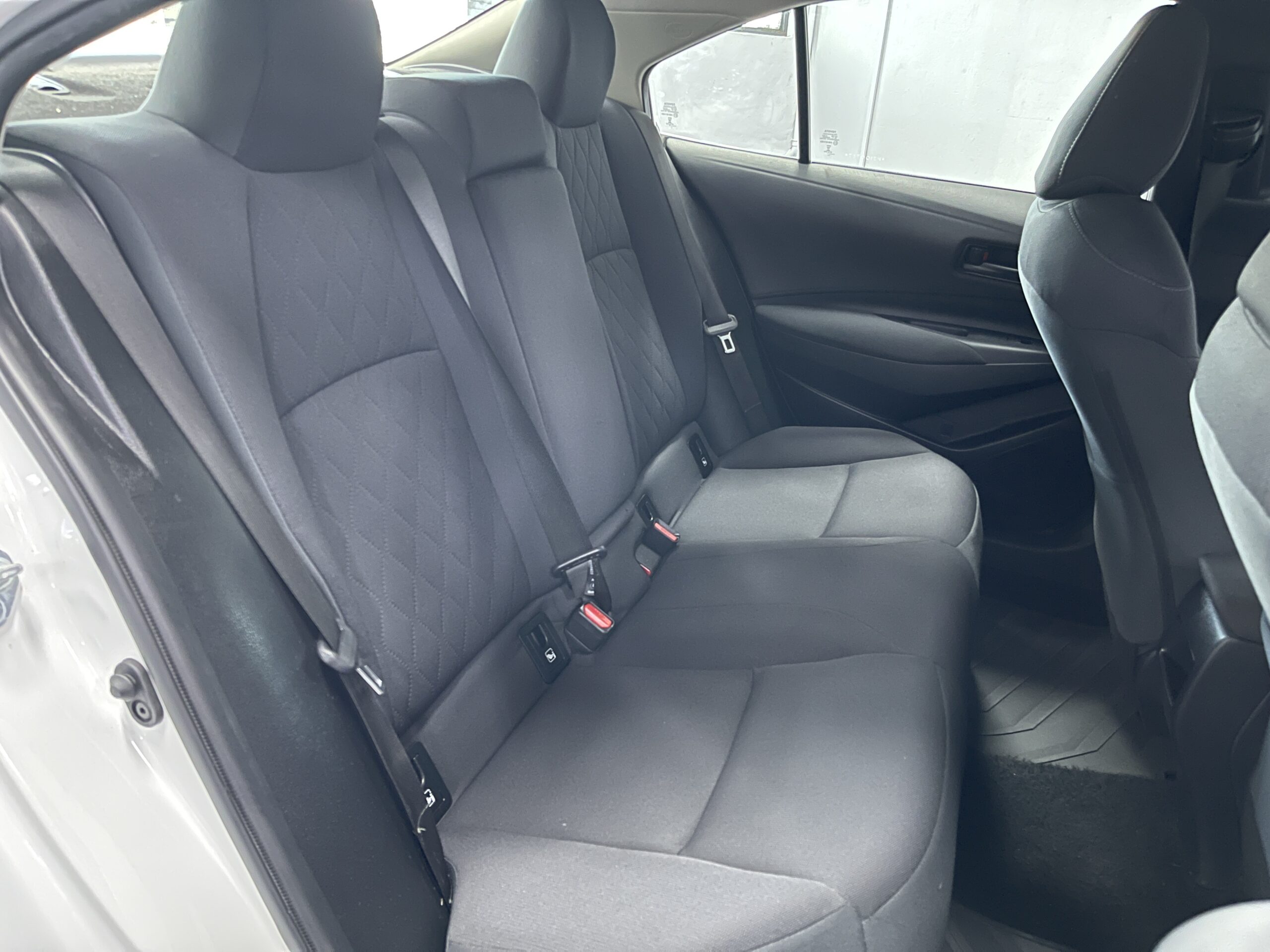 Toyota Corolla - Image 12