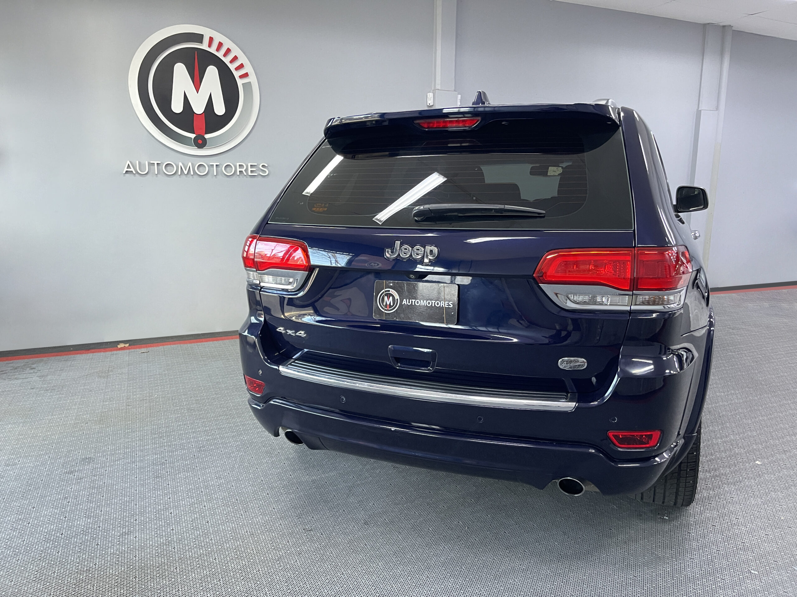 Jeep Grand Cherokee - Image 5