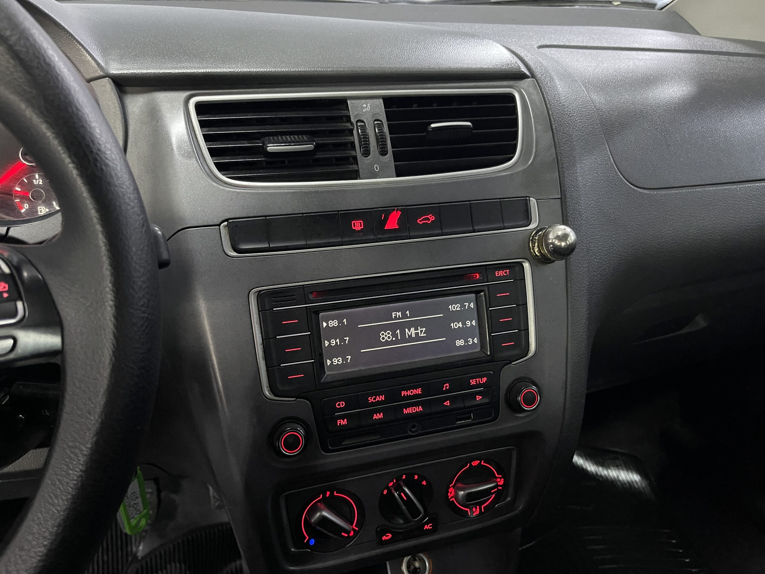 VW Crossfox Highline - Image 9